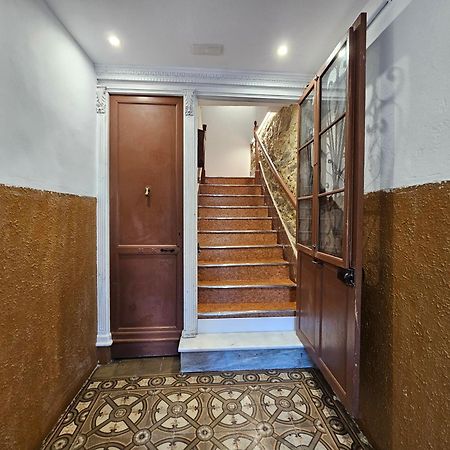 Apartamentos En El Centro - Plaza De Amboage - Wifi Ferrol Exterior photo
