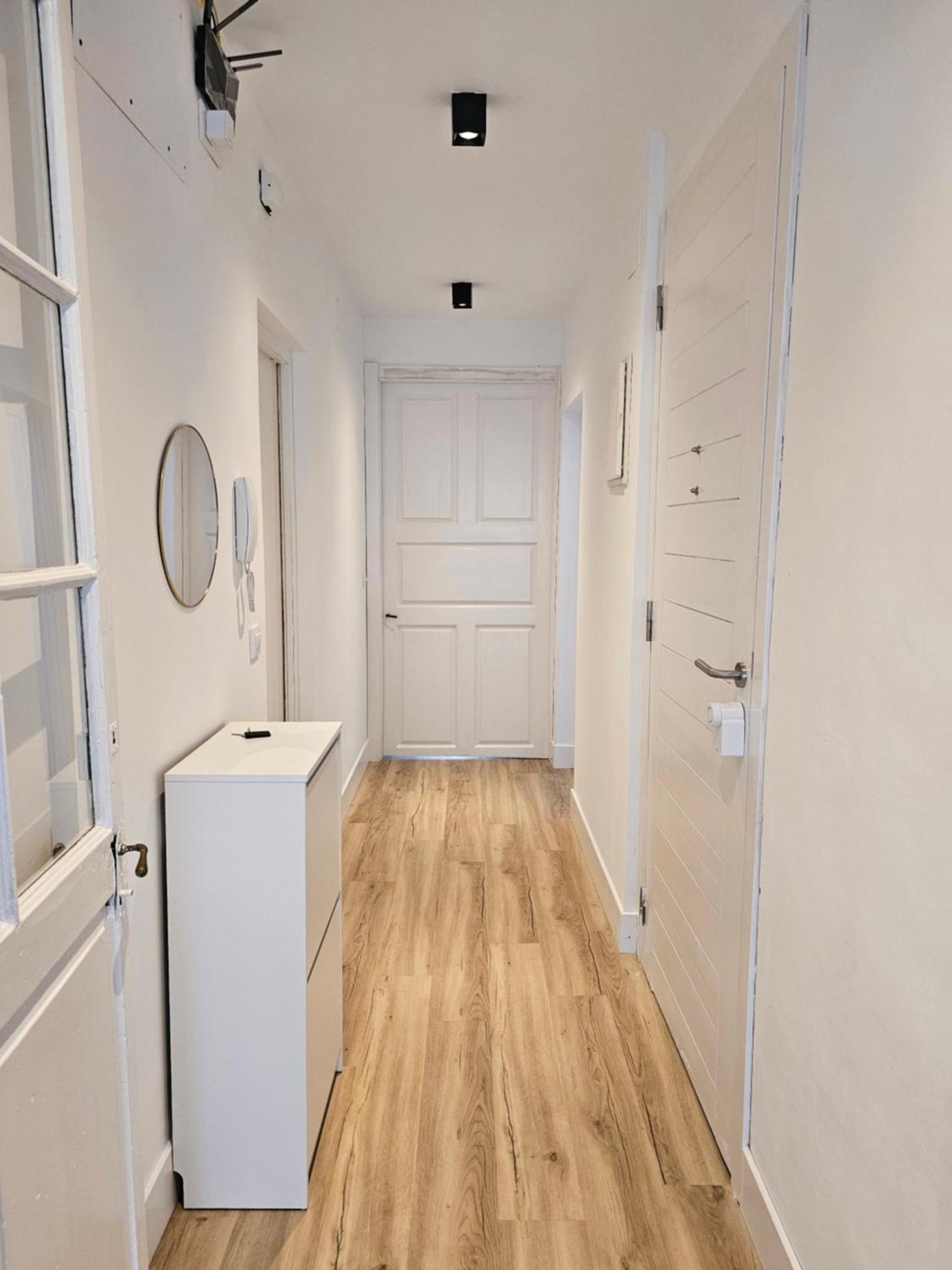 Apartamentos En El Centro - Plaza De Amboage - Wifi Ferrol Exterior photo